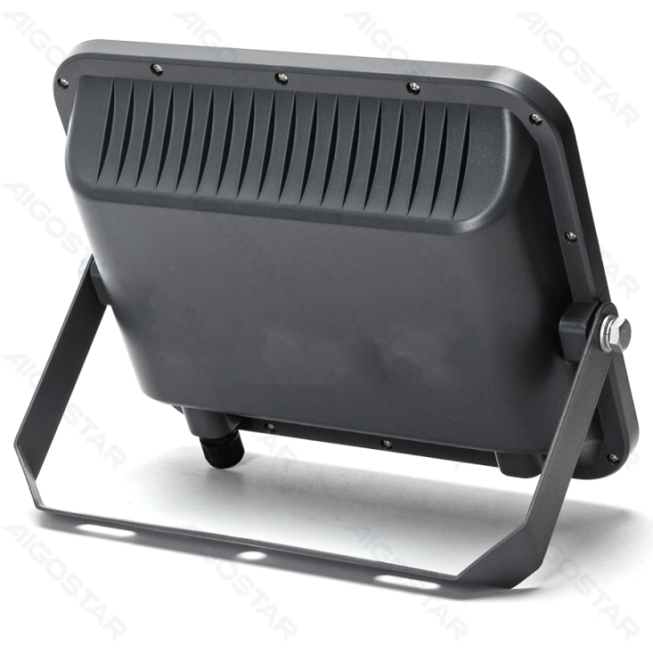 09 Saulės prožektorius 2m 200W CCT