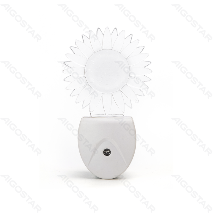 LED Sensorinis naktinis šviestuvas RGB