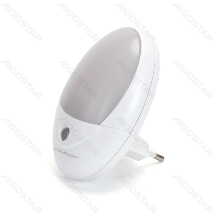 LED Night Light with Light Sensor