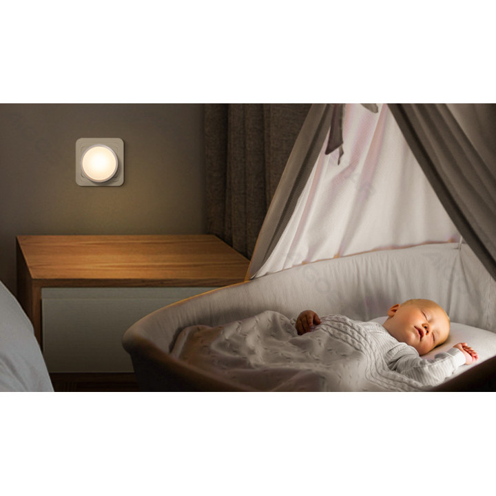 LED Night Light with Light Sensor 3000K-6500K