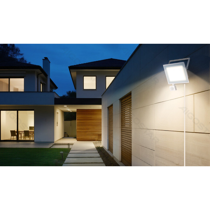 LED sensor flood light-30W-4000K-2700lm-IP65-Light sensitive induced&Human body sensor