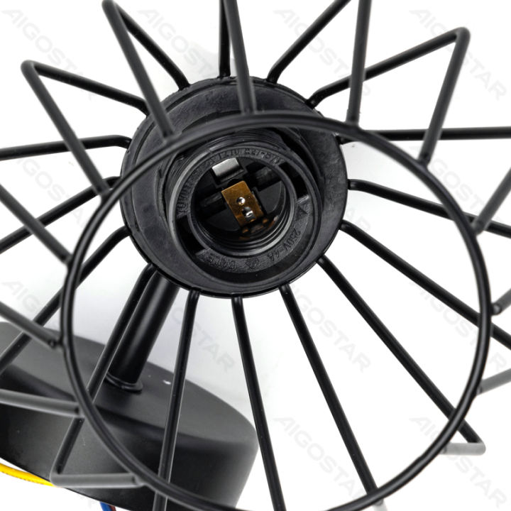 Metalinė sieninė lempa juoda (be šviesos šaltinio) E27