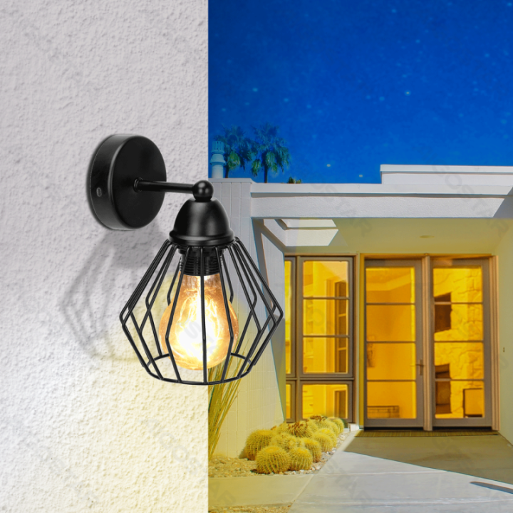 Metalinė sieninė lempa juoda (be šviesos šaltinio) E27