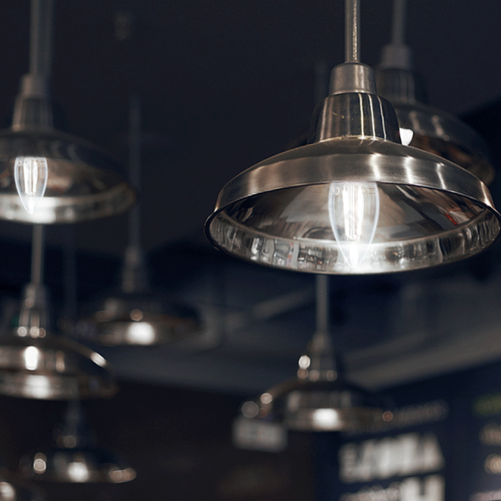 LED siūlinė lemputė C35 8W 6500K 880lm E27