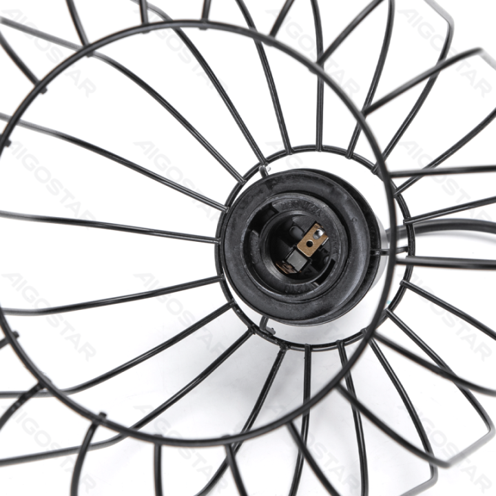 Geležinis pakabinamas šviestuvas (be šviesos šaltinio) E27