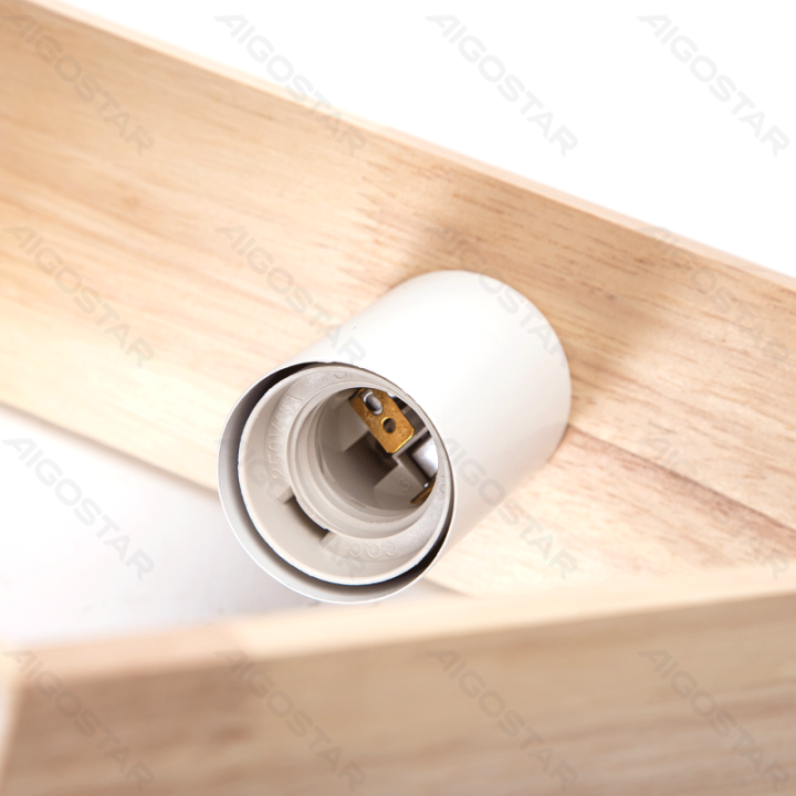 Medinis pakabinamas šviestuvas (be šviesos šaltinio) E27