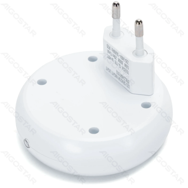 LED jutiklinė naktinė šviesa 0.6W 3000K