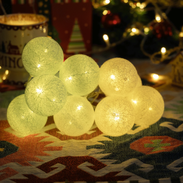 3AA Battery String Lights Cotton Ball Light Mint Green&White Warm White 2m